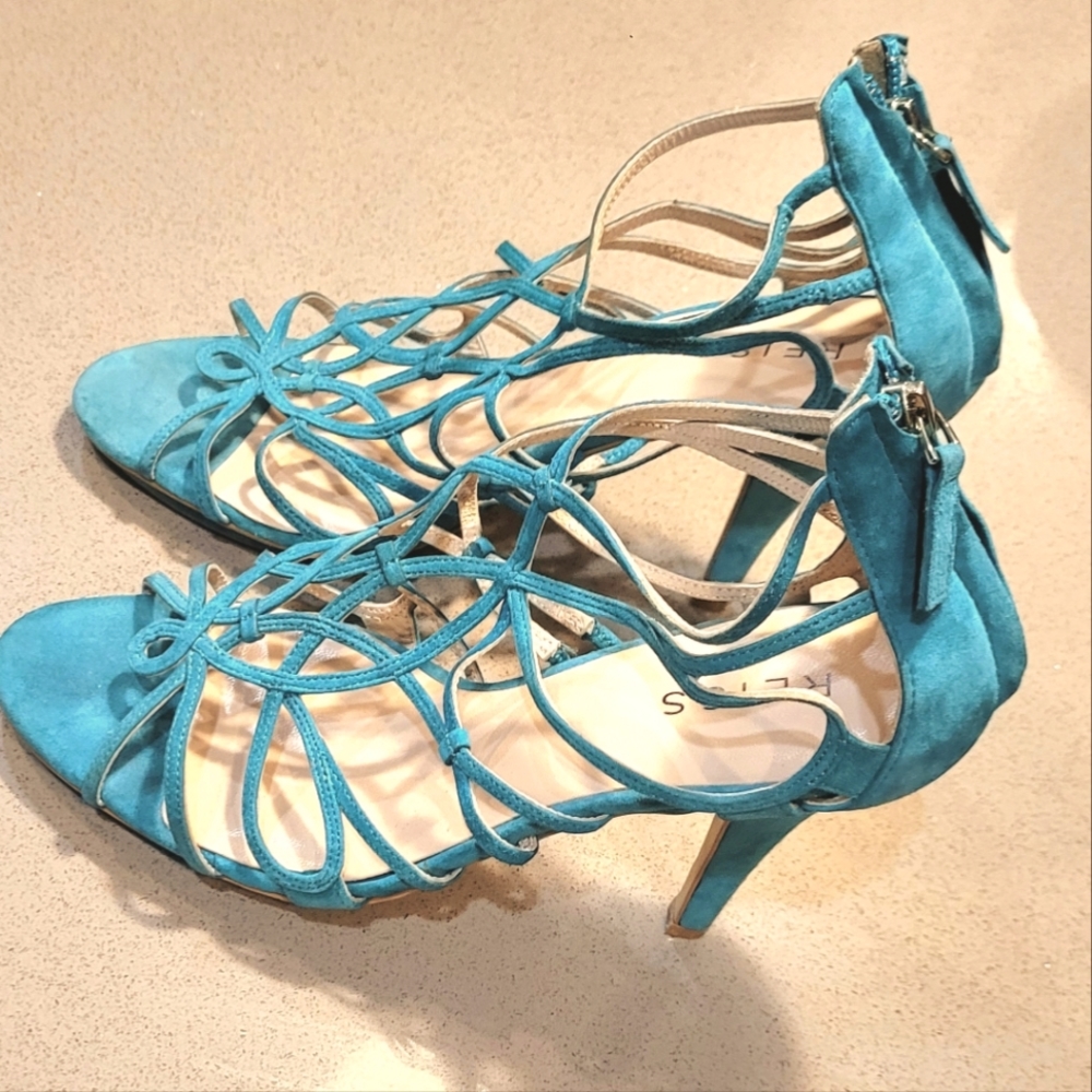 Women shoes